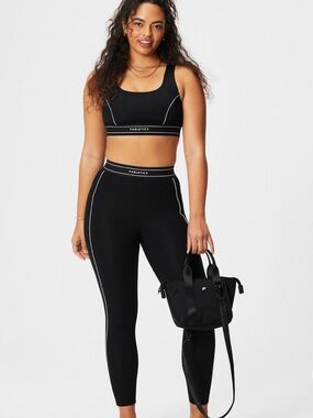 Fabletics PureLuxe Ultra High-Waisted 7/8 Legging Black white medium activewear